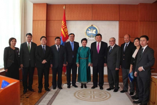 Commissioners take an oath