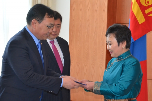 Commissioners take an oath