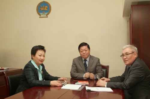 Chief Commissioner delivers a recommendation to the Prime Minister